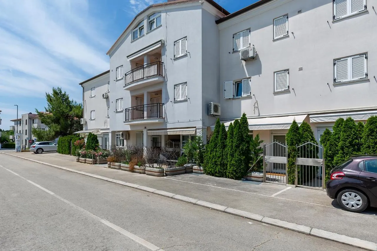 Stylish Apartment Mediterraneo Poreč